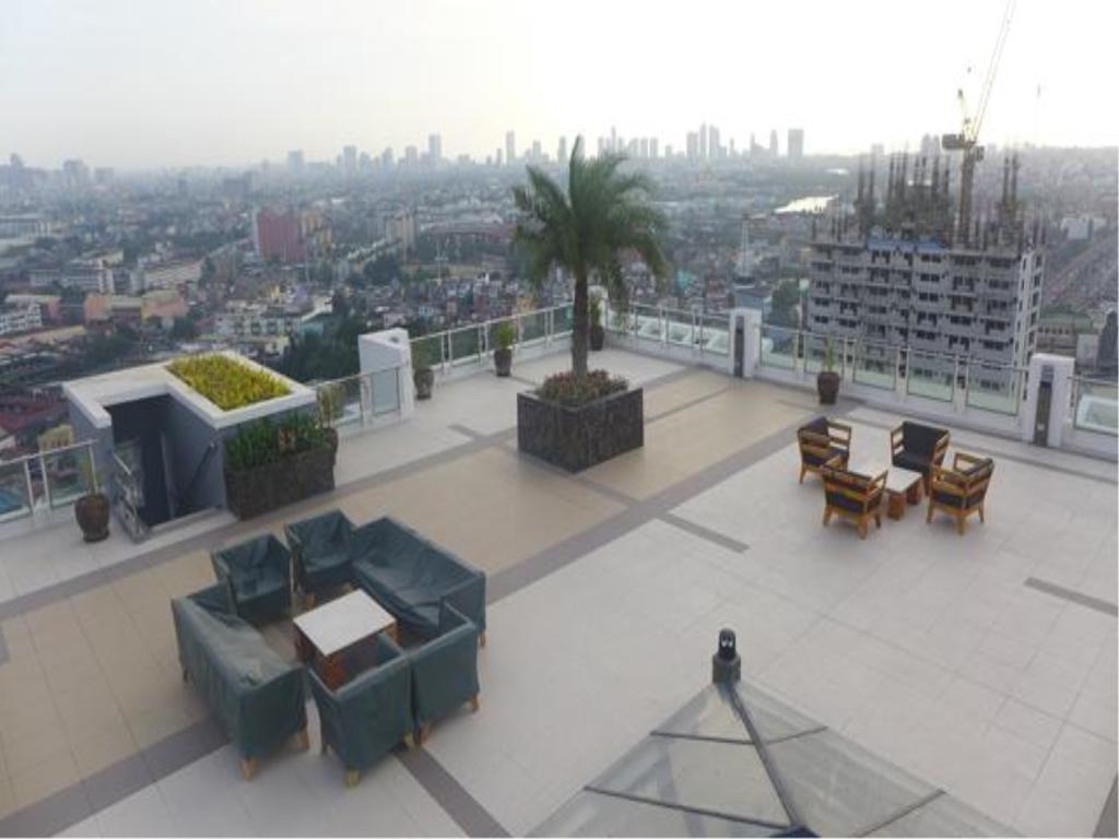 Sorrel Residences Condo Apartment By Fe Manila Exterior foto